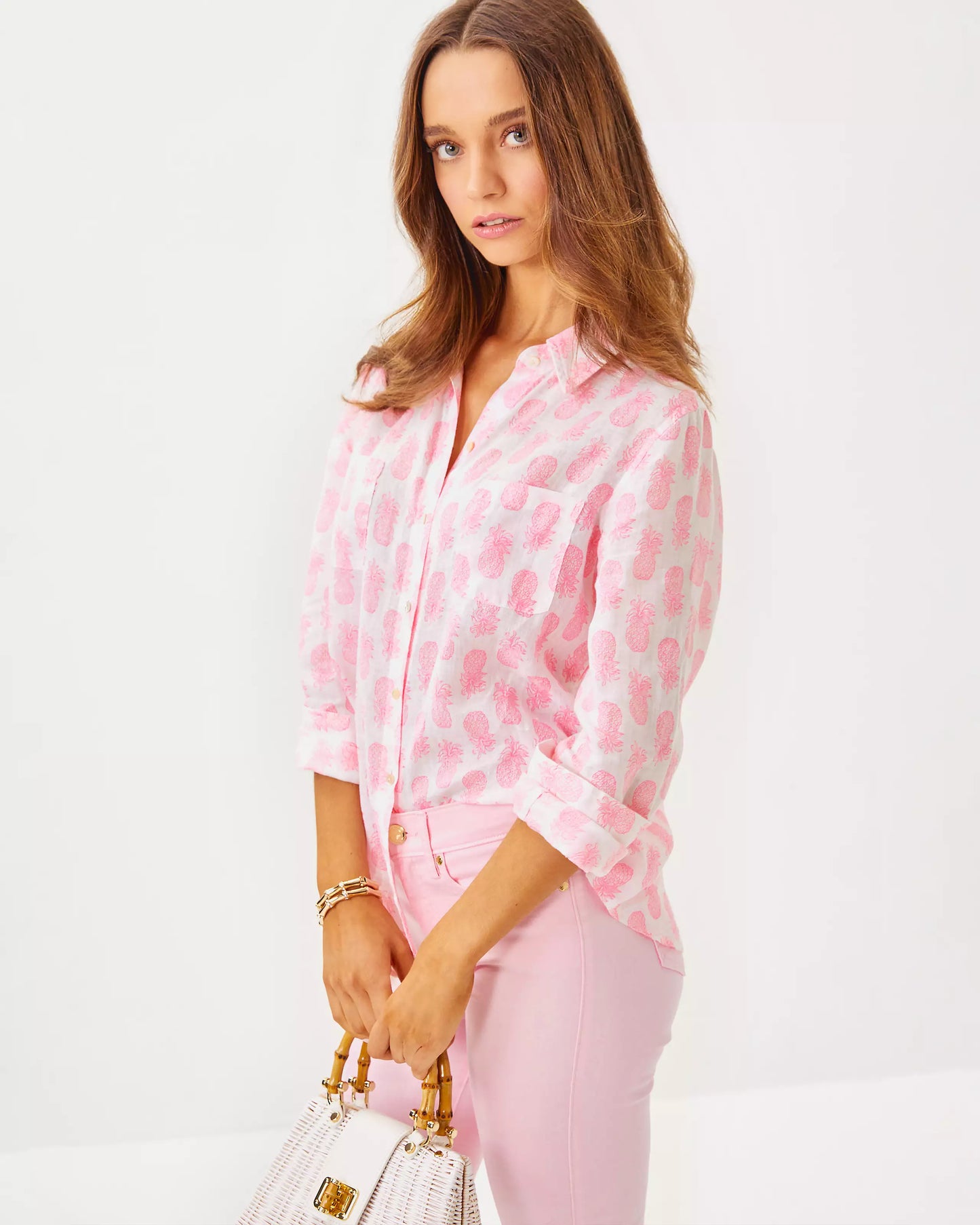 SEA VIEW BUTTON DOWN.