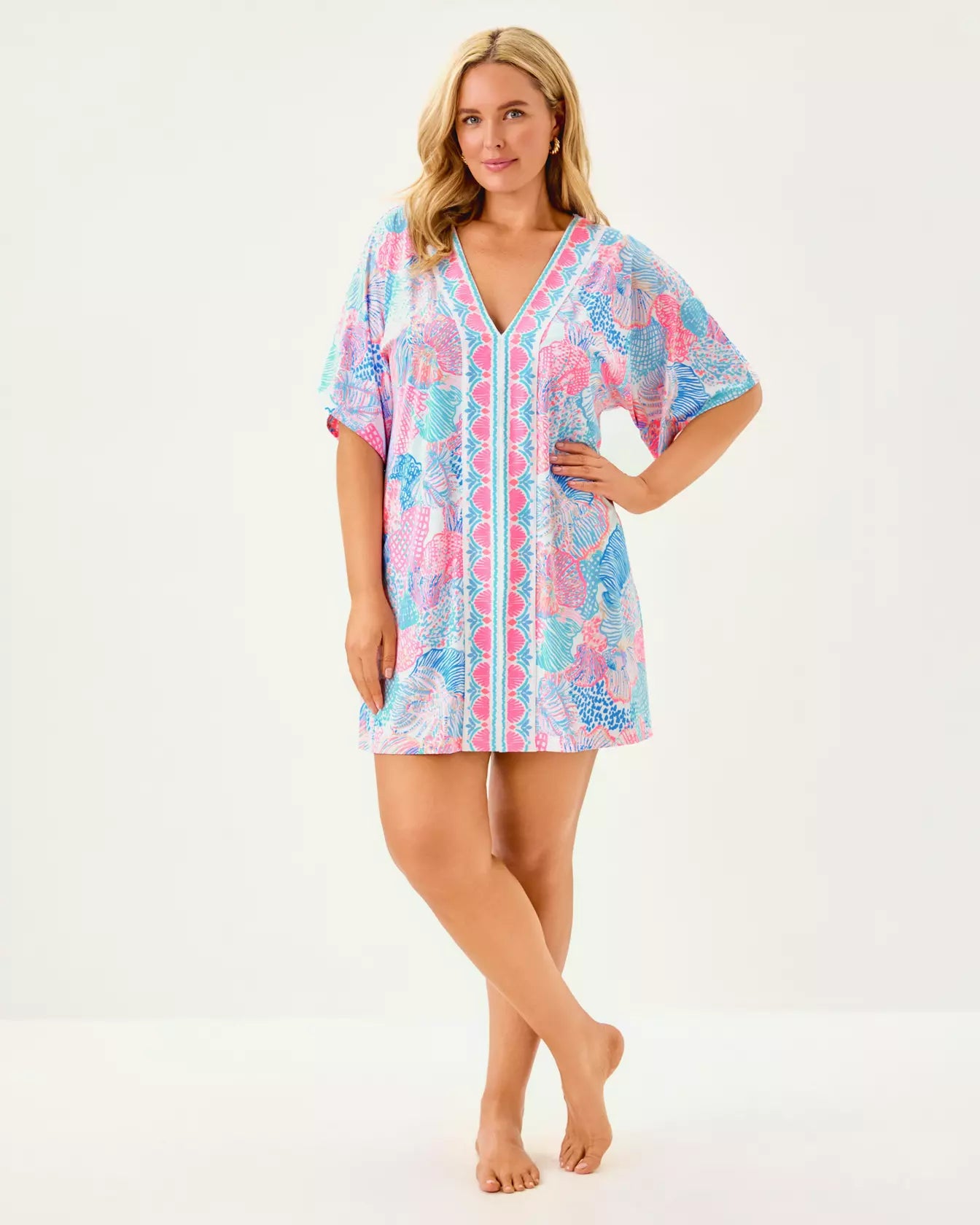 MALACHI V NECK COVERUP