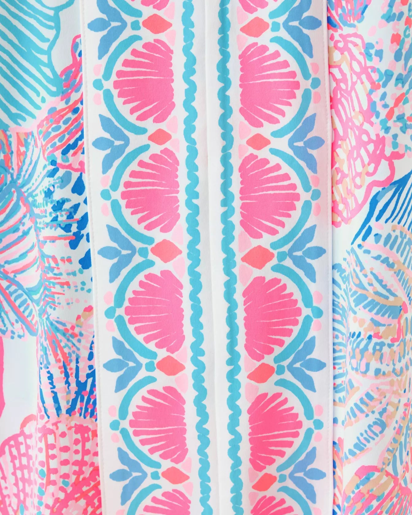 MALACHI V NECK COVERUP