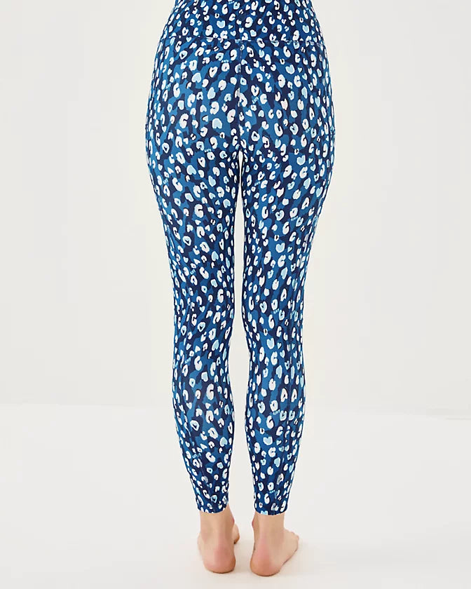 UPF 50+ LUXLETIC 26" WEEKENDER HIGH RISE LEGGING