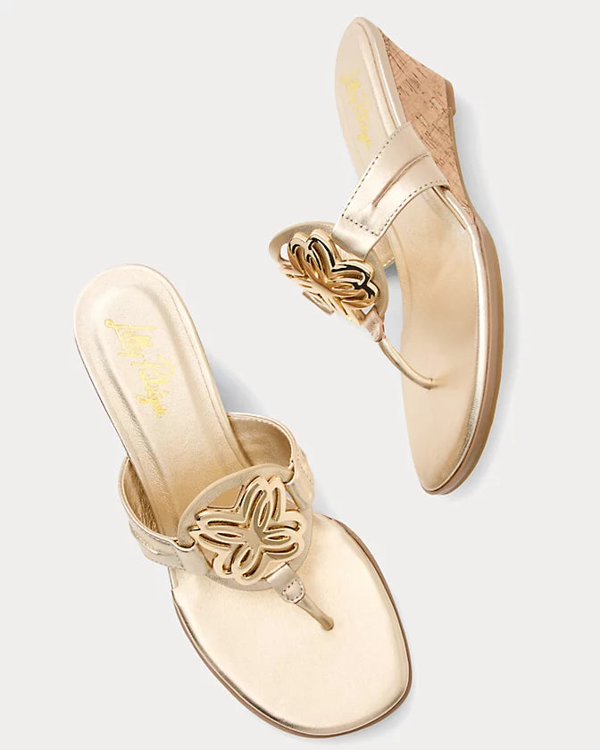 THE LILLY WEDGE